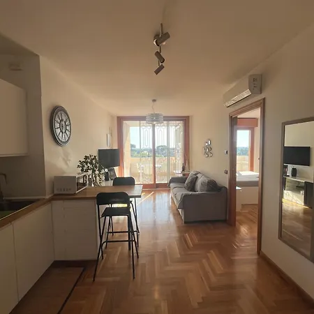 Mi Casa Es Tu Casa Roma-2